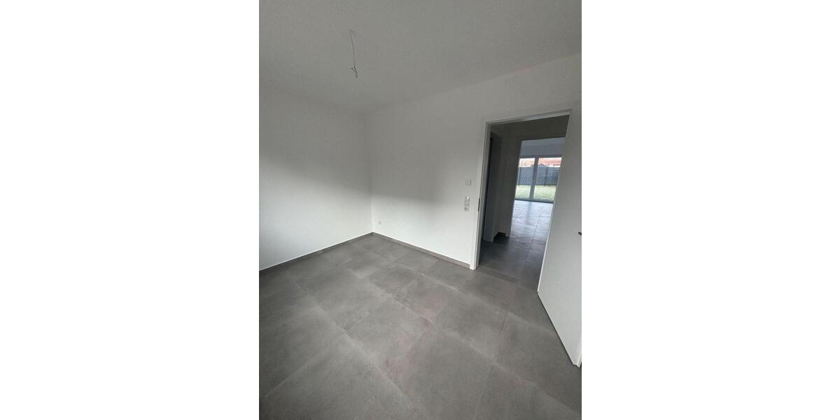 Erdgeschoßwohnung Westoverledingen - 3 Zimmer, 70 m&sup2;, 900&euro; | Angebot:25906129