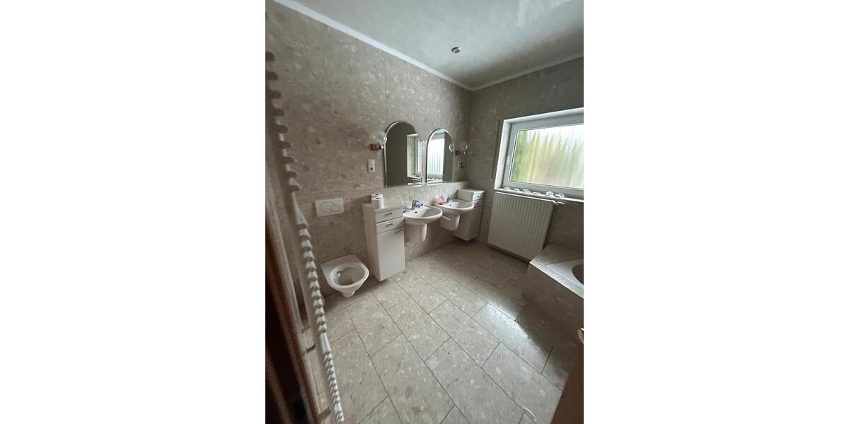 Einfamilienhaus Emden Tholenswehr - 3 Zimmer, 107 m&sup2;, 1.200&euro; | Angebot:26047162