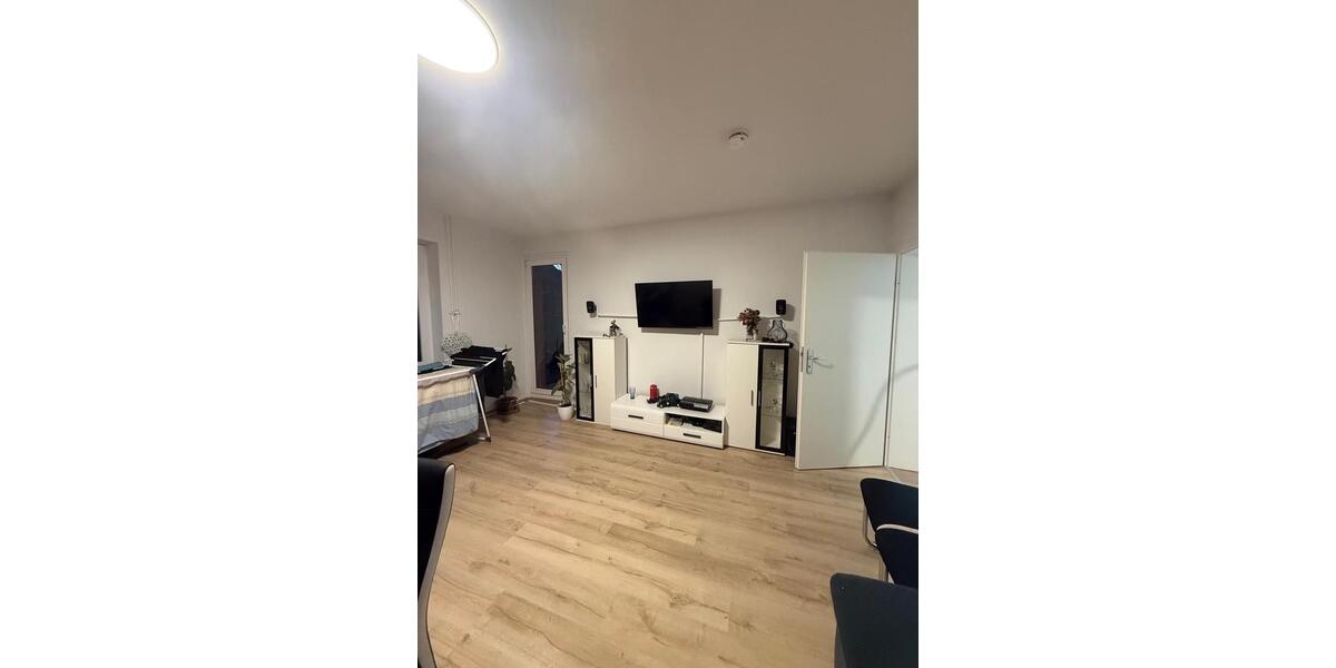 Erdgeschoßwohnung Südbrookmerland - 3 Zimmer, 73 m&sup2;, 903&euro; | Angebot:25613327