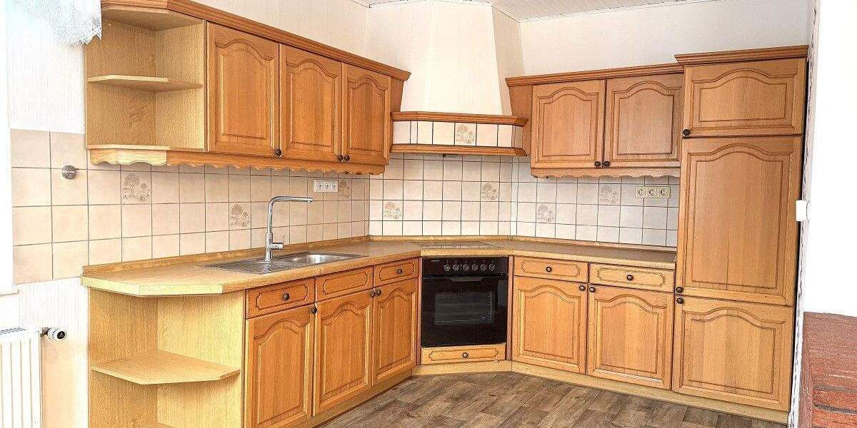 Einfamilienhaus Südbrookmerland-Wiegboldsbur Wiegboldsbur - 7 Zimmer, 265 m&sup2;, 269.000&euro; | Angebot:25742948