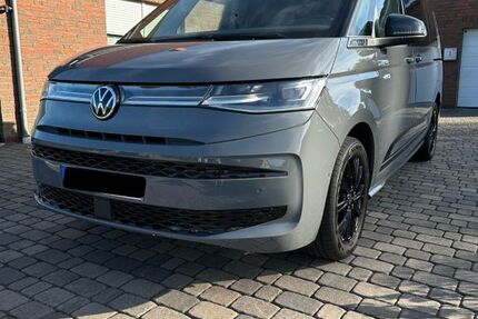 VW T7 Multivan 15.700 km 57.900 &euro; Südbrookmerland 26624