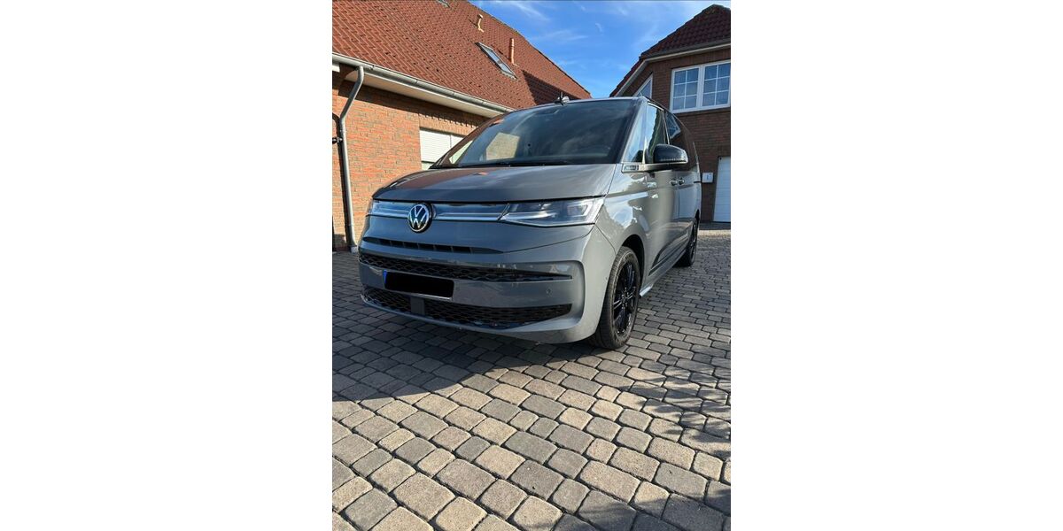 VW T7 Multivan 15.700 km 57.900 &euro; Südbrookmerland 26624