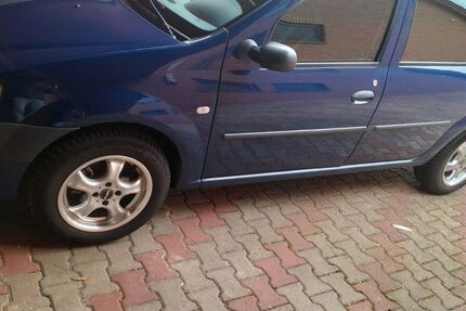 Dacia Logan 116.000 km 2.500 &euro; Westoverledingen 26810