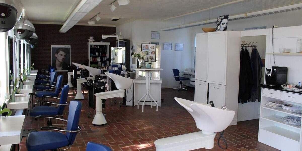 Einfamilienhaus Weener - 7 Zimmer, 292 m&sup2;, 298.000&euro; | Angebot:25898847