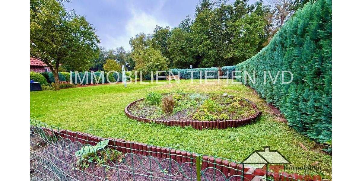 Doppelhaushälfte Weener Holthusen - 5 Zimmer, 138 m&sup2;, 185.000&euro; | Angebot:25699995