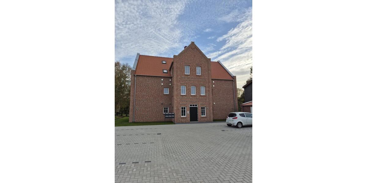 Dachgeschoßwohnung Moormerland - 3 Zimmer, 78 m&sup2;, 875&euro; | Angebot:26528640