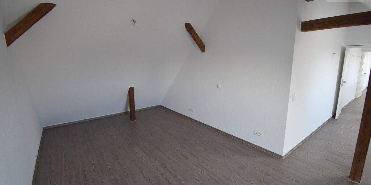 Etagenwohnung Emden Barenburg - 3 Zimmer, 106 m&sup2;, 299.950&euro; | Angebot:25667553